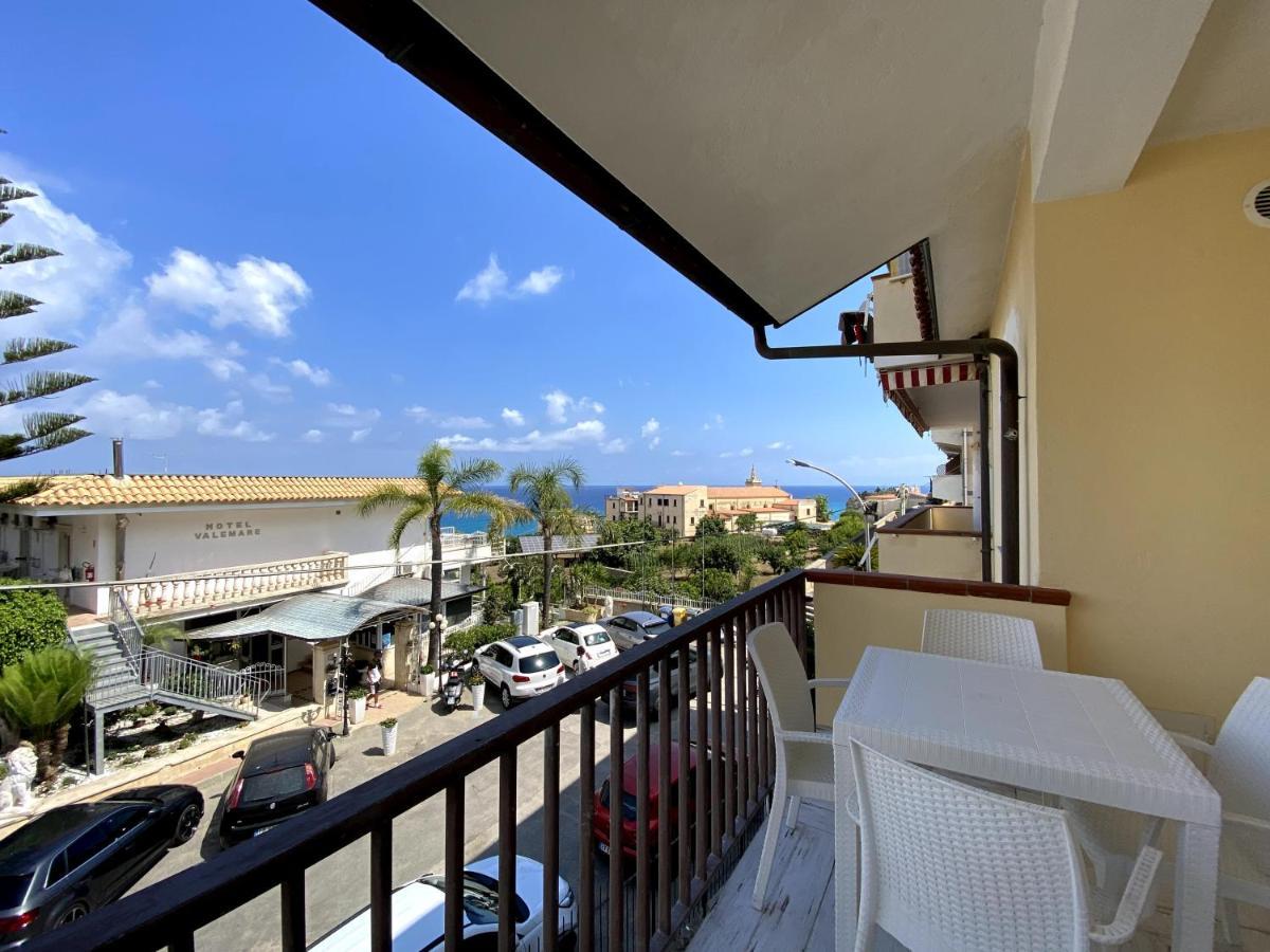 Апартаменты Tropea Solemare Экстерьер фото